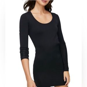 Babaton Dress Sz M Long Sleeve Scoop Neck Mini Dress Little Black Dress Classic